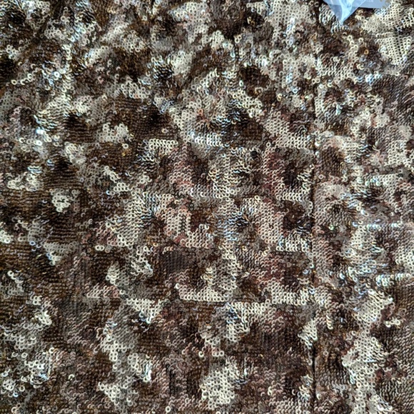 Lovely sequined party dress - Picture 3 of 5